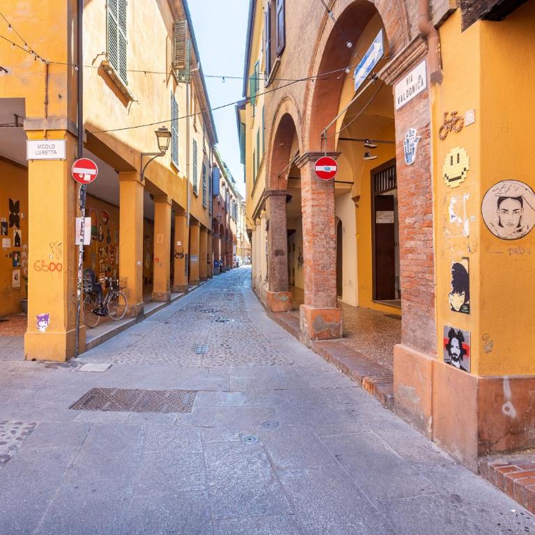 GuestHost - Le Due Torri Apartment with courtyard! - Appartamento con 1 Camera da Letto - 8