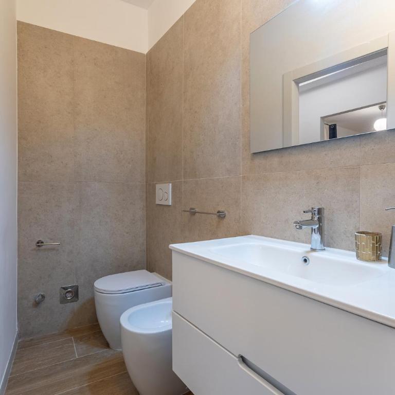GuestHost - Le Due Torri Apartment with courtyard! - Appartamento con 1 Camera da Letto - 20