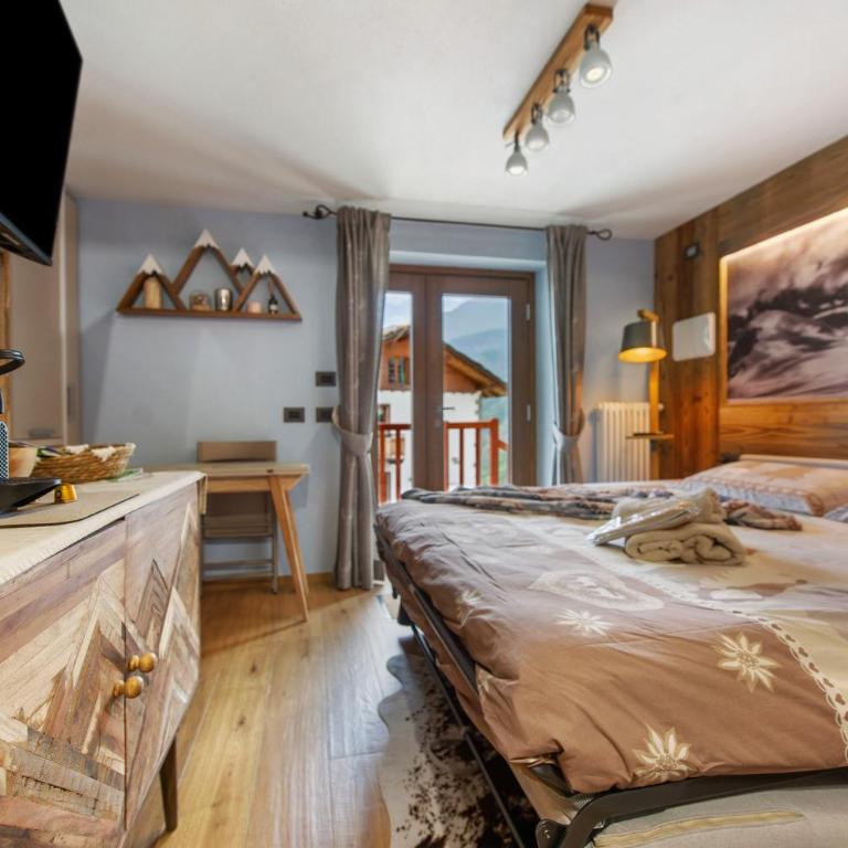 La chambre d'Emilie - romantic room - Habitación Doble con vistas a la montaña - 4