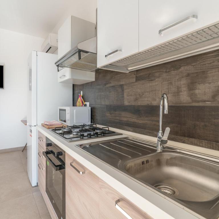 Appartamento vista mare Avola - Appartamento Deluxe con 2 Camere da Letto e Balcone - 7