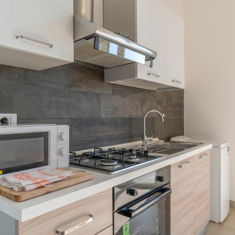 Appartamento vista mare Avola - Appartamento Deluxe con 2 Camere da Letto e Balcone - 6