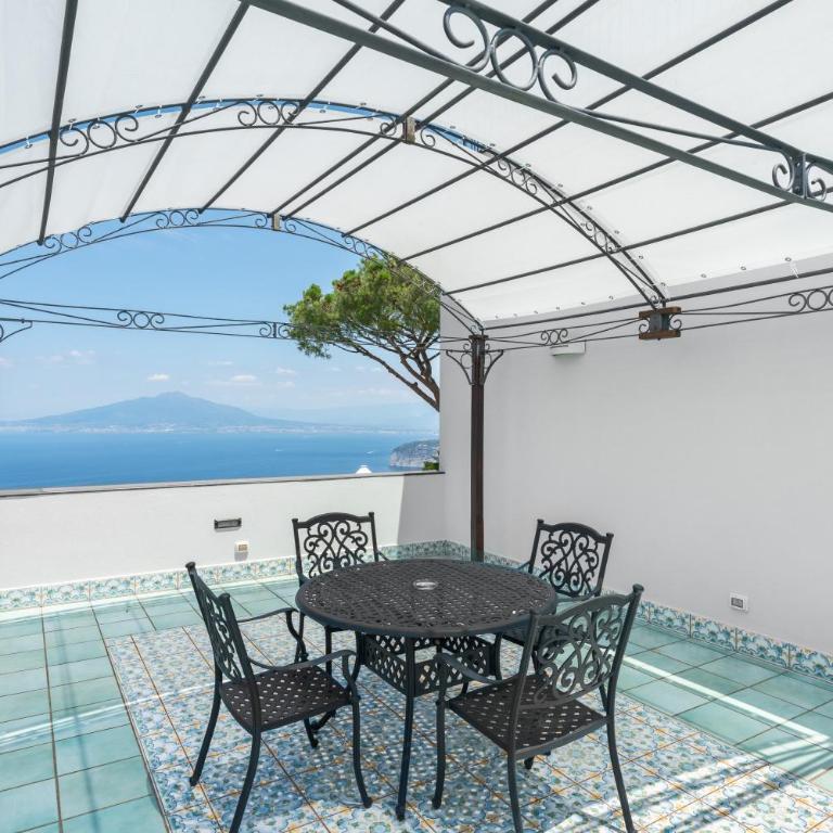 My Exclusive Italy - Elegant Sorrento Coast Villa with Pool and Tennis Court - Villa - 8