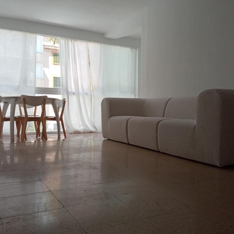 Two-bedroom apartment in the Palma port - Apartamento de 2 dormitorios - 8