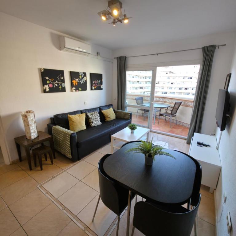 Benalbeach 609 with Garden and Sea View - Apartment mit 1 Schlafzimmer - 10