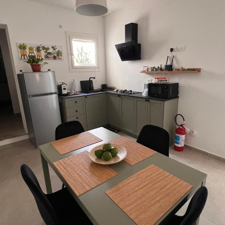 Domus Juvenilia - One-Bedroom Apartment - 12