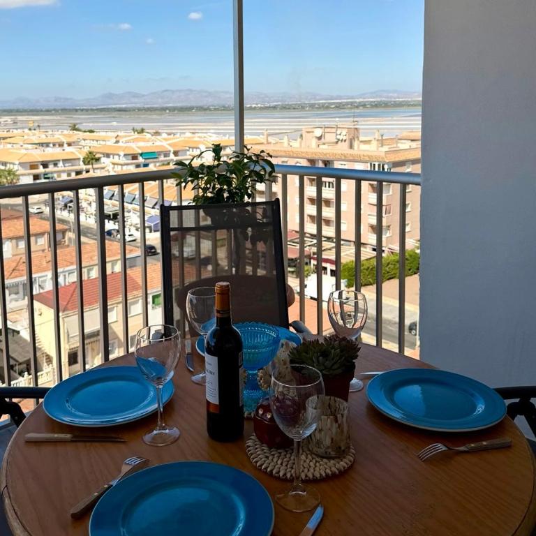 Salimar Apartment - Sea & Salt Lake Views - 250m to the Beach - Apartment mit 2 Schlafzimmern - 1