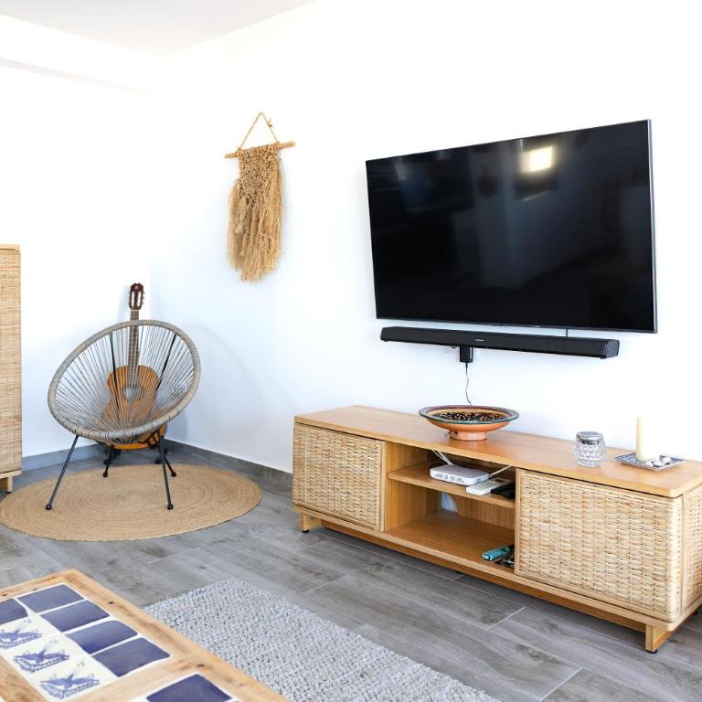 Salimar Apartment - Sea & Salt Lake Views - 250m to the Beach - Apartment mit 2 Schlafzimmern - 14