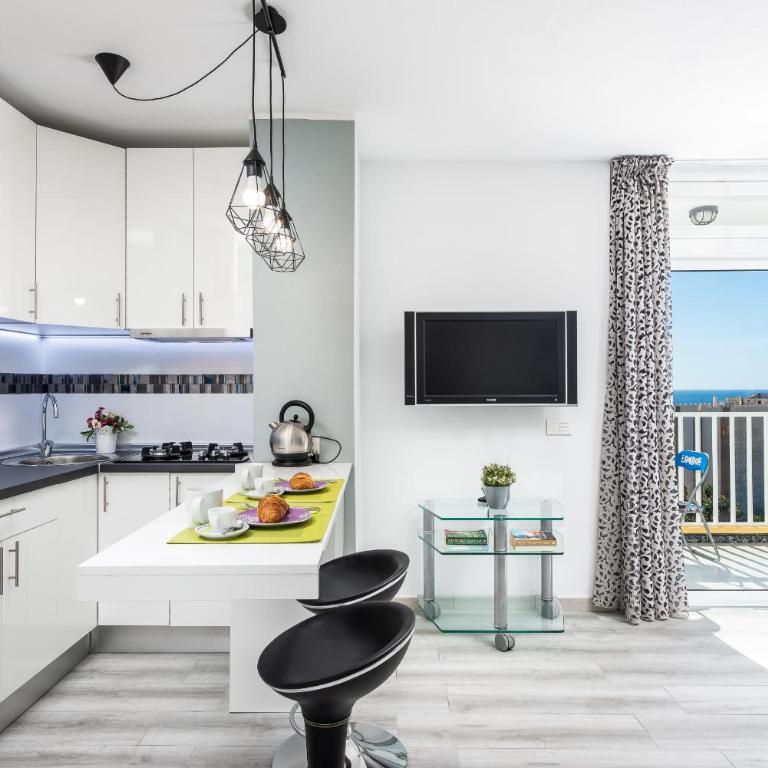 Sky View Apartment Las Americas - Apartment - 7