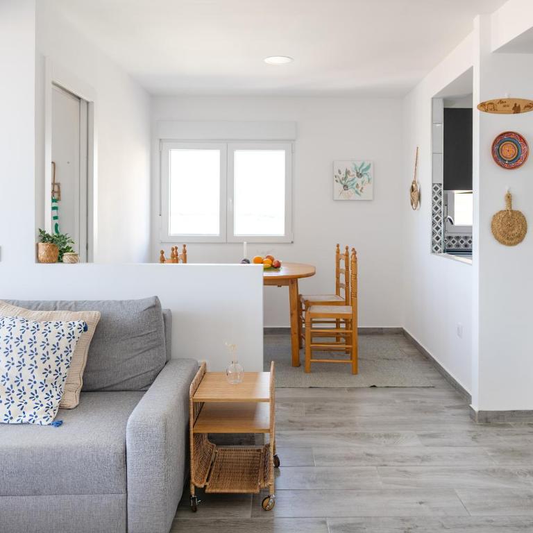 Salimar Apartment - Sea & Salt Lake Views - 250m to the Beach - Apartment mit 2 Schlafzimmern - 47