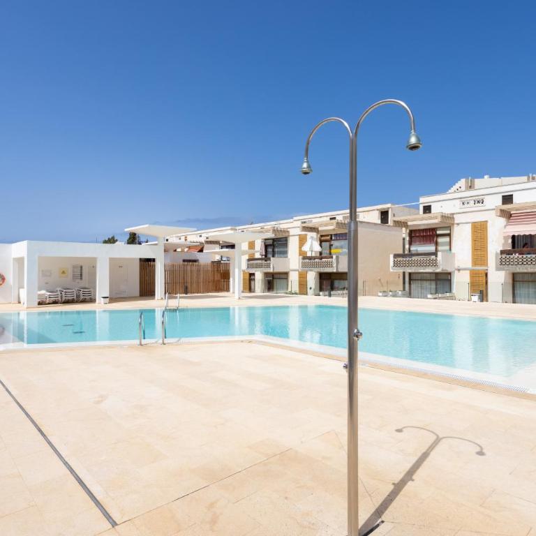Las Americas lovely pool view - Apartment with Terrace - 29