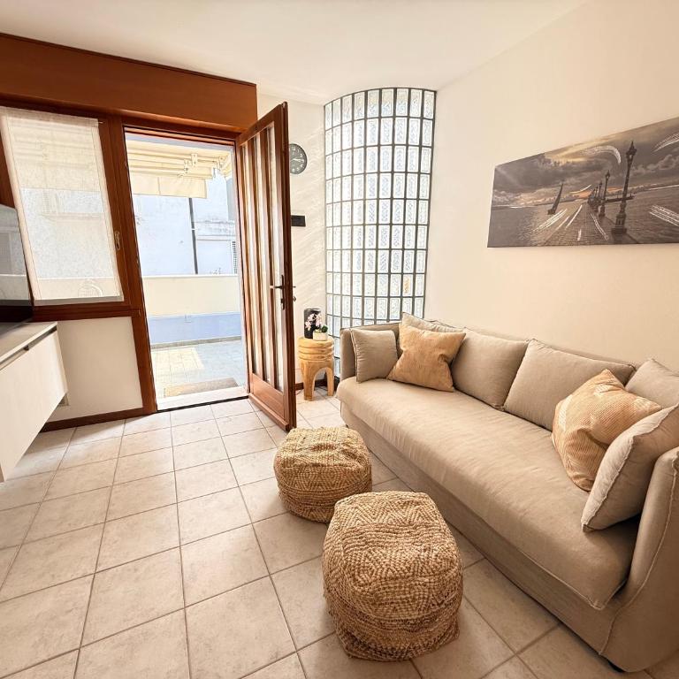 Blue Coral Apartment - City Center - Two-Bedroom Apartment - 4