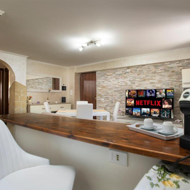 Liberty House airport 5 minutes - Two-Bedroom Apartment - 4