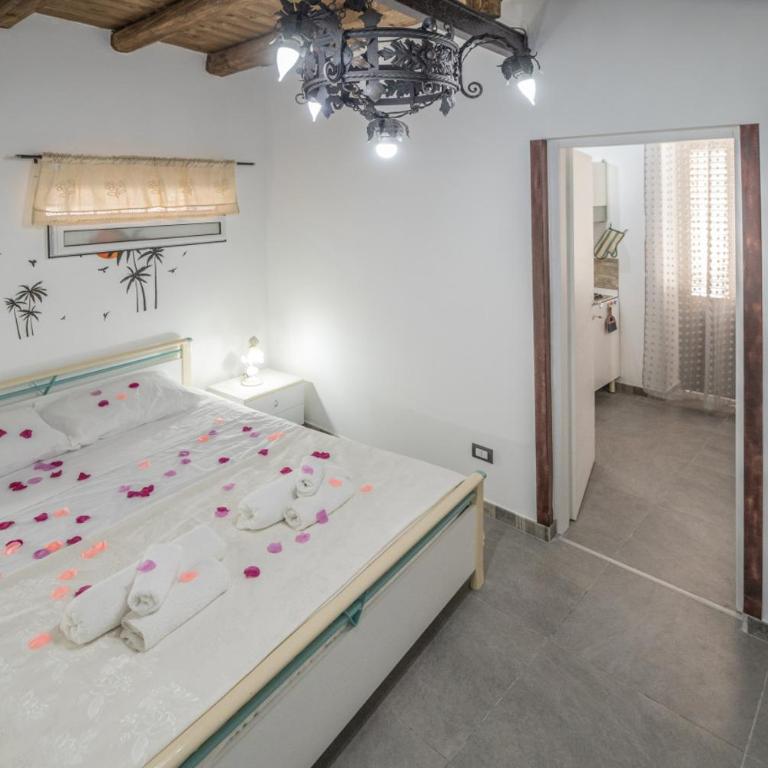 La casa di Sciù Sciù - Double Room with Private Bathroom - 10