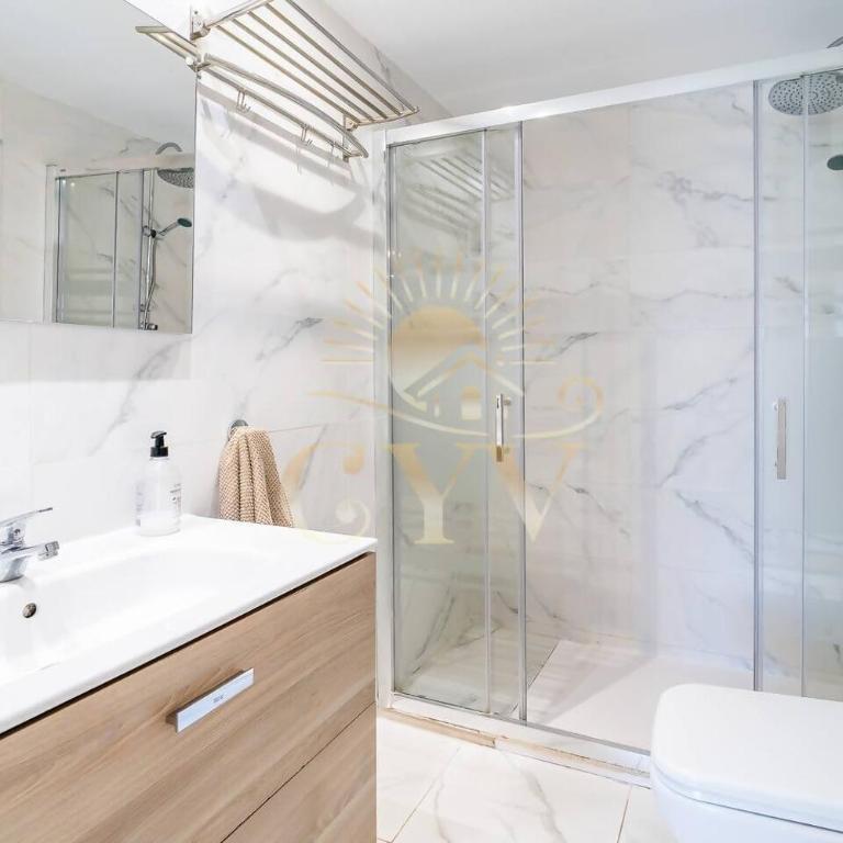 CYV - Sunny Stay in Central Fuengirola - Apartment with Terrace - 8