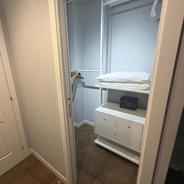 Rosis Guest House - Camera Matrimoniale con Bagno Privato - 5