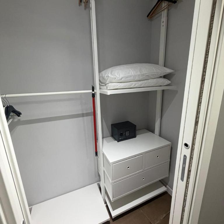 Rosis Guest House - Camera Matrimoniale con Bagno Privato - 2
