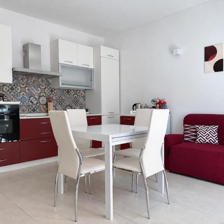 Oliver's House - Two-Bedroom Apartment - 1