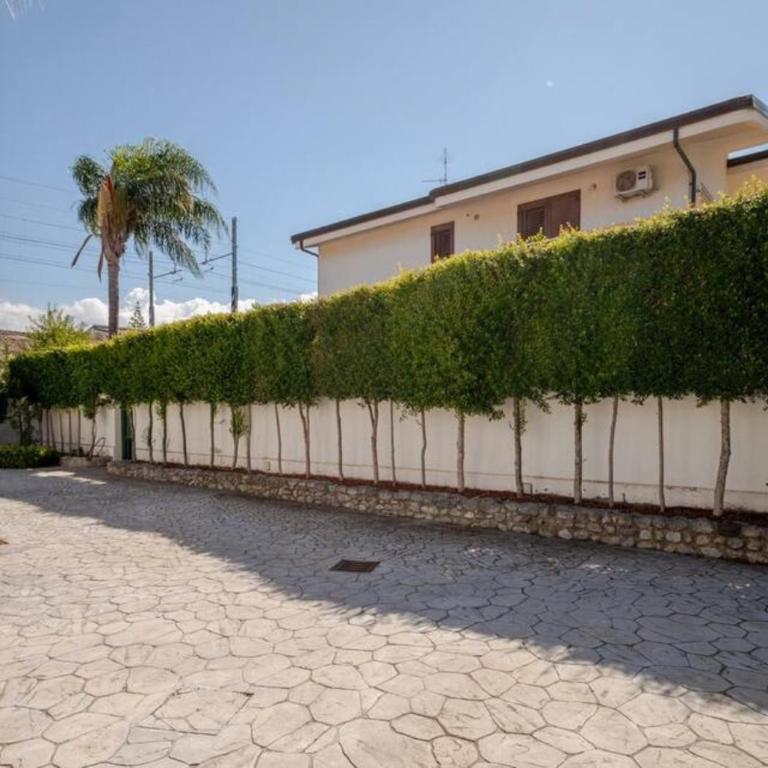 Villa Kora - elegance and comfort in Reggio Calabria - Three-Bedroom Standard Apartment - 36