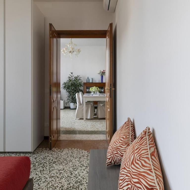 Skyline Home Bright and Quiet - Appartamento Superior con 2 Camere da Letto - 17