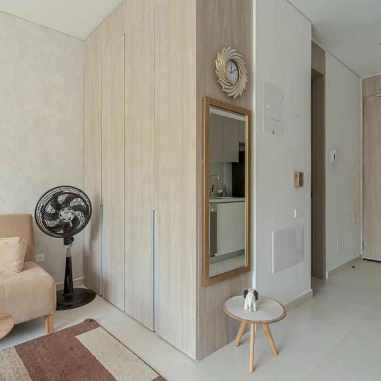 Apto de Lujo con Balcon y Piscina Cerca al Mar - Apartamento de 1 dormitorio - 4