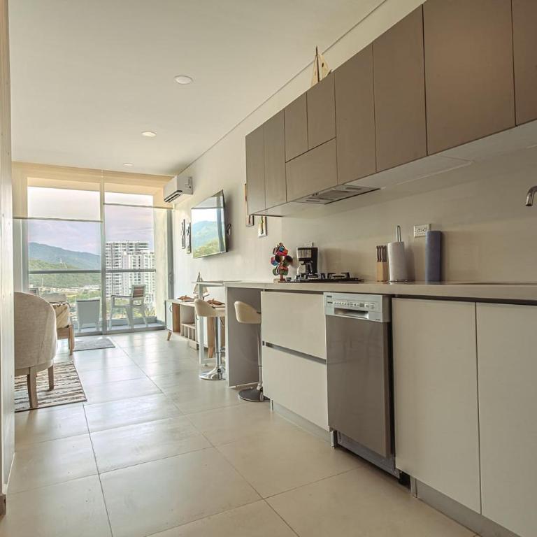 Apartamento de Lujo con Balcón, Piscina y Cerca al Mar - One-Bedroom Apartment - 6