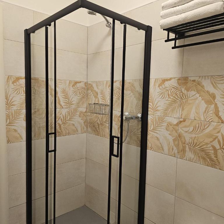 Bilo Christelle - One-Bedroom House - 9