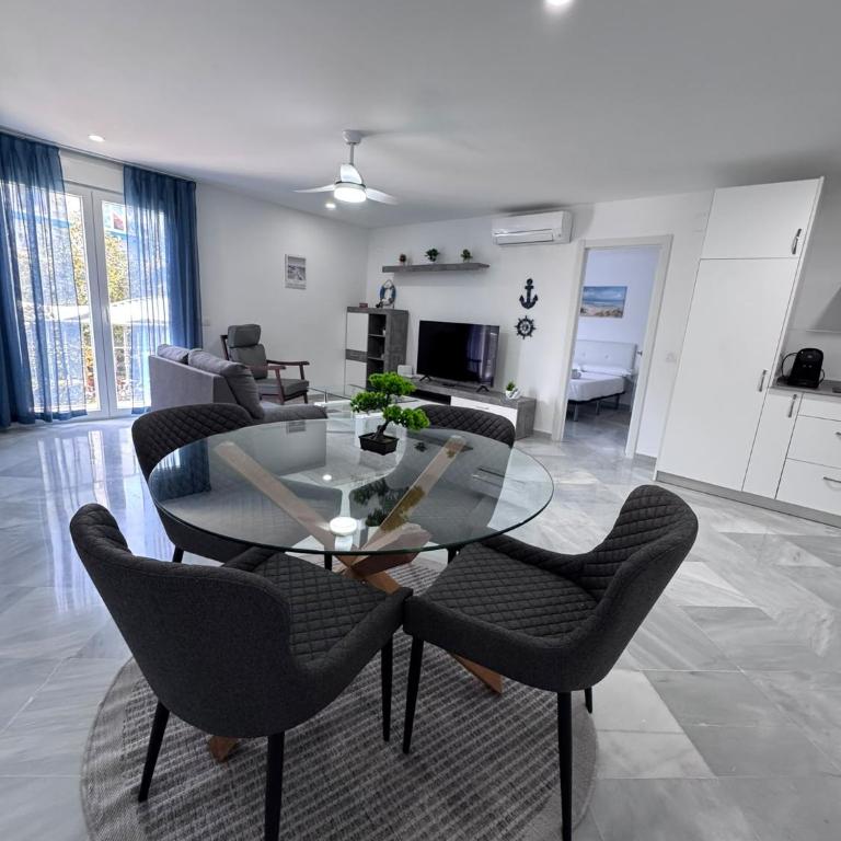Apartamentos HG4 Torremolinos - Apartment mit 1 Schlafzimmer, Balkon und Stadtblick - 1