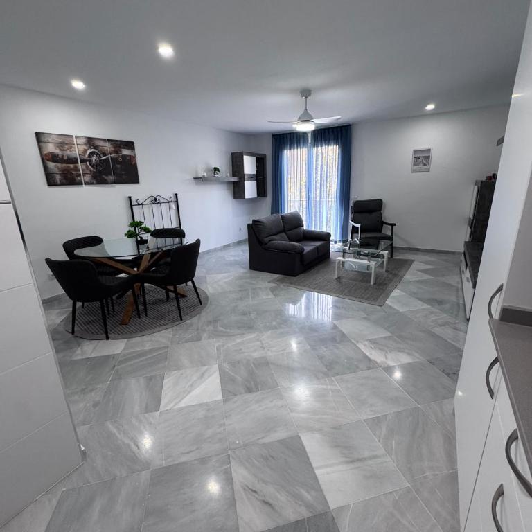 Apartamentos HG4 Torremolinos - Apartment mit 1 Schlafzimmer, Balkon und Stadtblick - 7