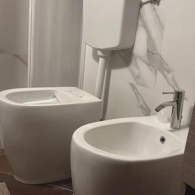 ALYDEA homes and suites 4 - Two-Bedroom Apartment - 10