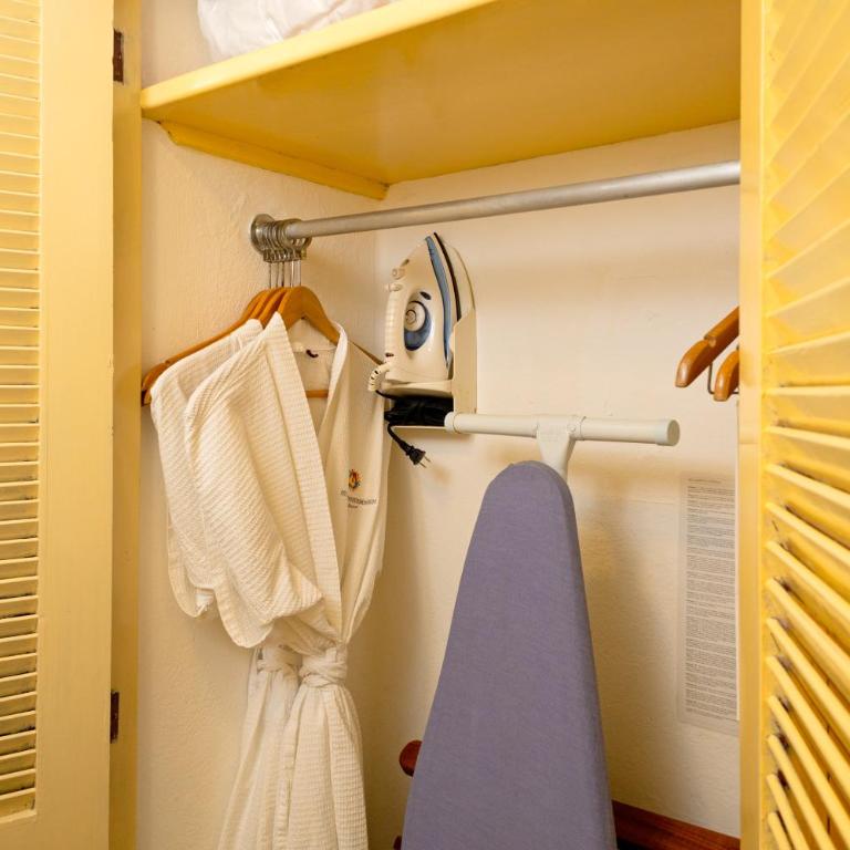 Sunset Fishermen Beach Resort - Deluxe Doppelzimmer mit Meerblick - 5