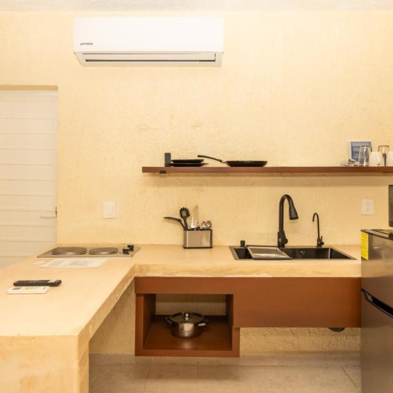 Private Terrace Suite with Park View Casa Jurel - Apartment - 9