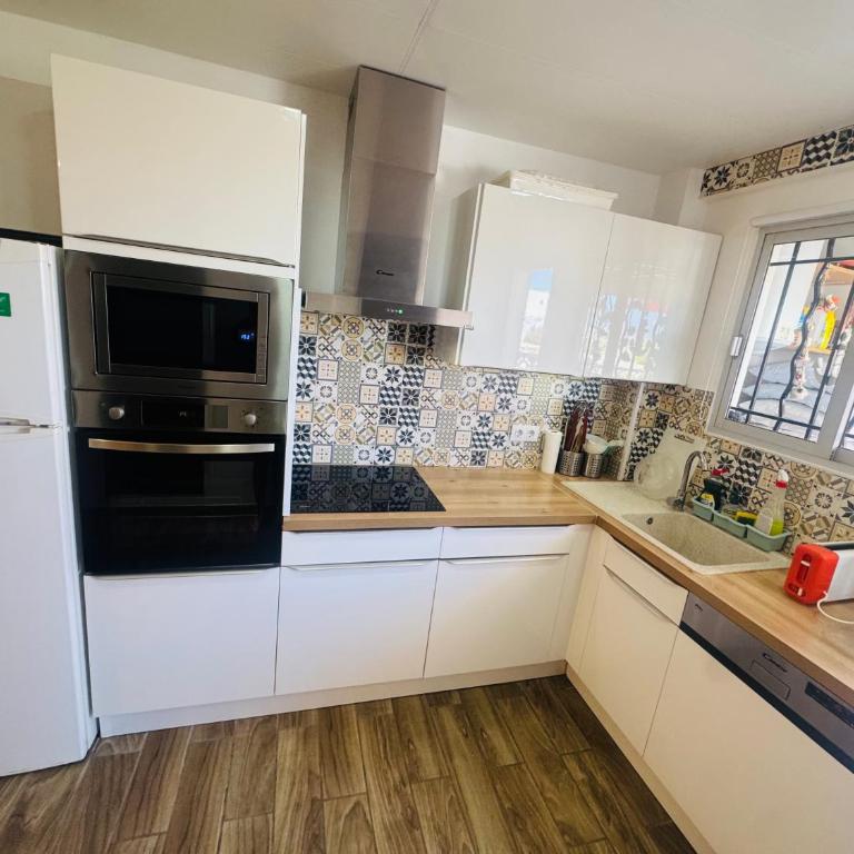 Calpe casco antiguo atico terrasa wifi aire ideal familias - Apartamento de 3 dormitorios - 14