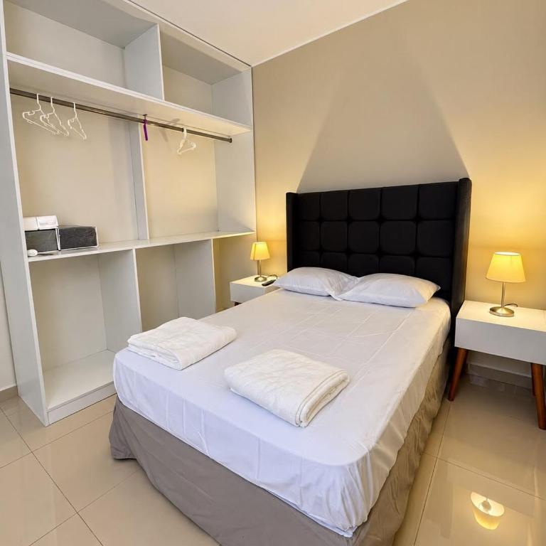 Casa Bouganville Ica - Three-Bedroom House - 3