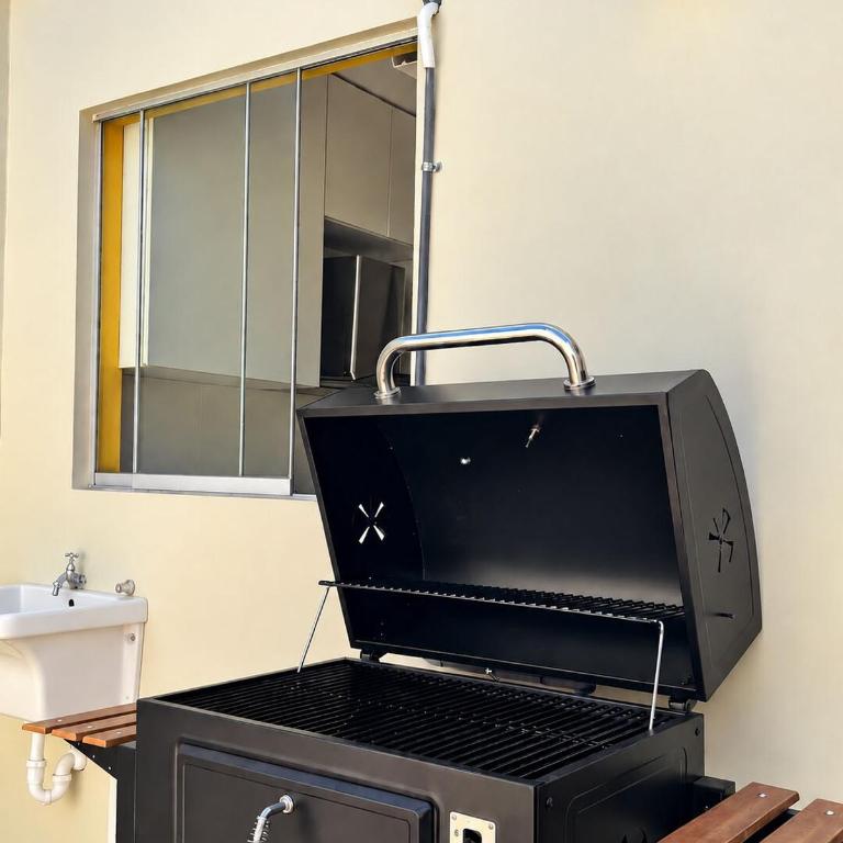 Casa Bouganville Ica - Three-Bedroom House - 10