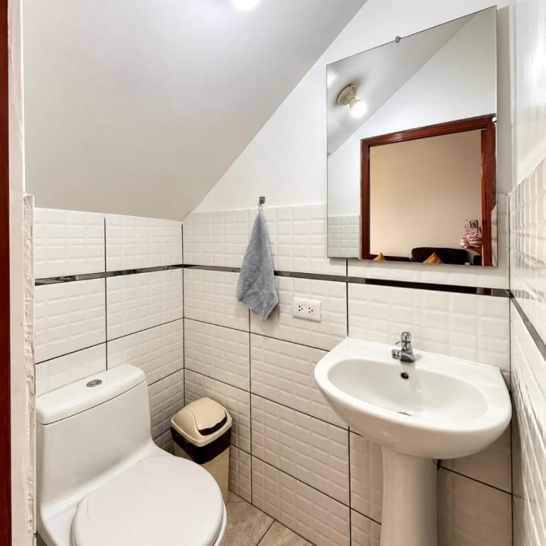 La Casita de Mari - Three-Bedroom Apartment - 5