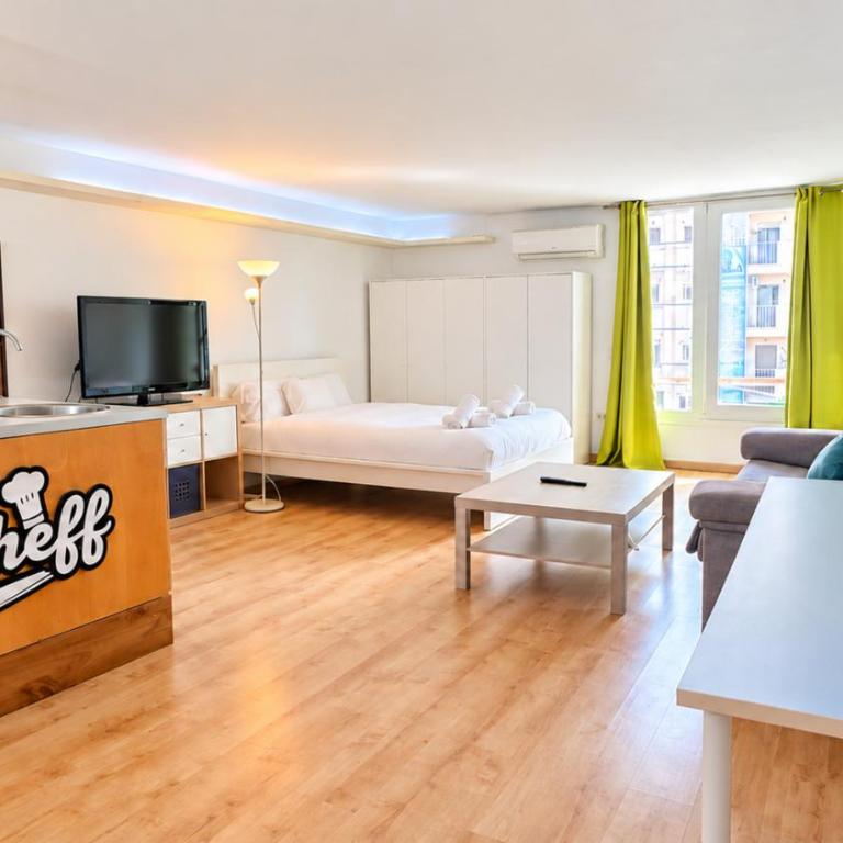 Fuengirola Beachside Studio - Apartment mit 1 Schlafzimmer - 2