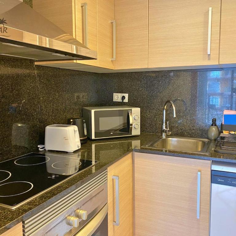 Gala Suite - Modern Apartment with Parking & Pool - Apartamento de 1 dormitorio - 2