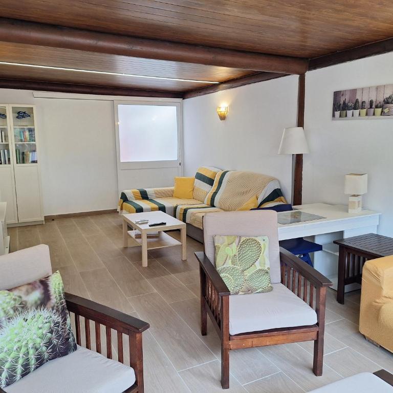 New Oasis Los Porches - Two-Bedroom Apartment - 5