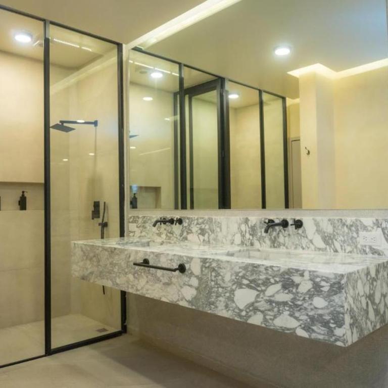 Hotel y suites Morada Puebla - Suite Superior - 5