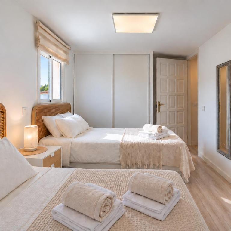 Villa Vinidum Climated Pool,Jacuzzi,Movietheather - Villa - 14