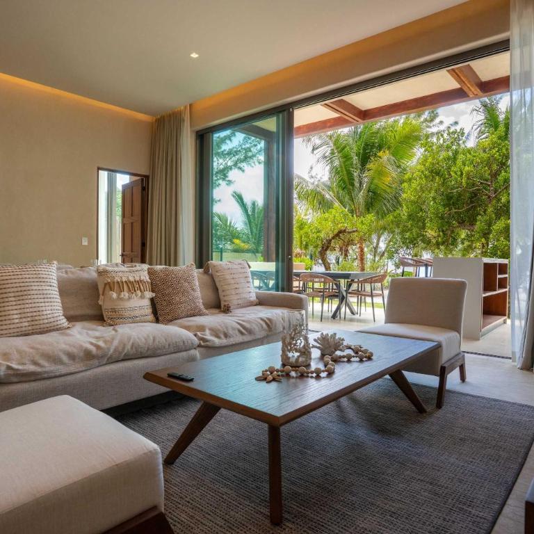 Artila 6BR Beachfront Steps from Caribbean Blue - Appartement - 68