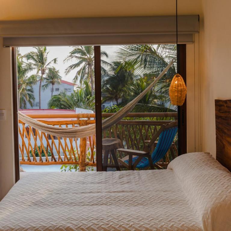 Hotel Almendros Bonfil - Double Room with Balcony - 13
