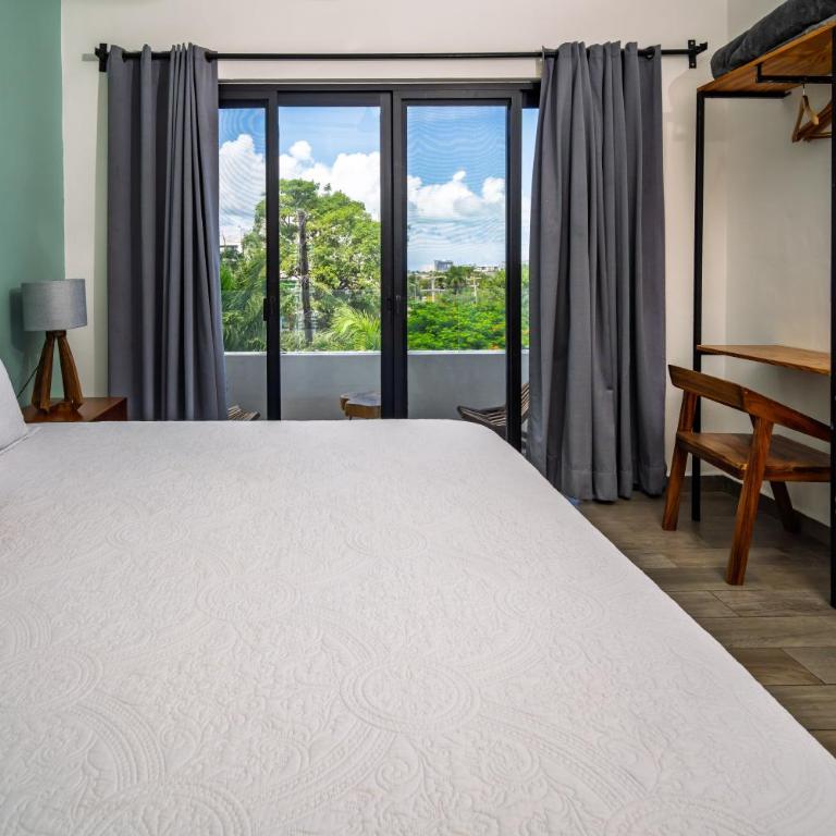 Casa Fersan Cancún - Deluxe Studio mit Kingsize-Bett - 4