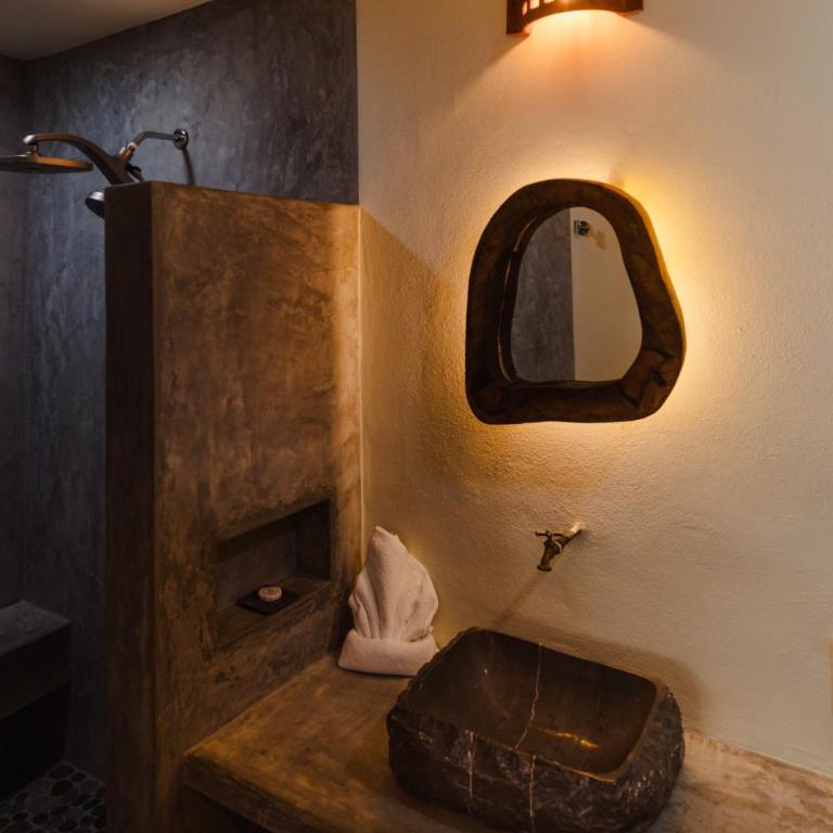 Hotel Almendros Bonfil - Double Room with Balcony - 7