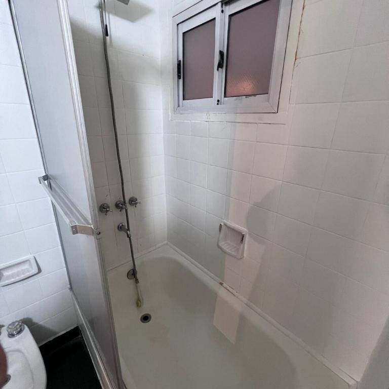 Dto en Boedo, calido a pasos del centro - Apartamento de 2 dormitorios - 2