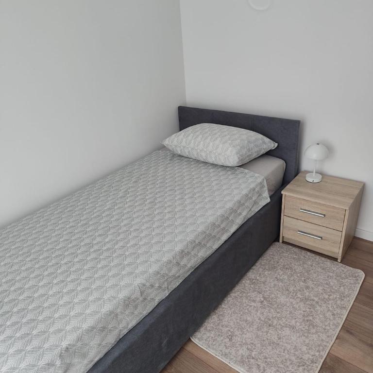 Apartment Lucy - One-Bedroom Apartment - 7