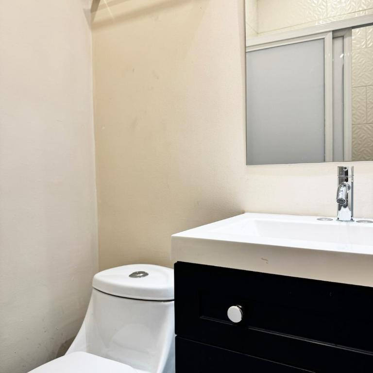 Alojamiento a 8 minutos del Consulado - Apartamento - 10