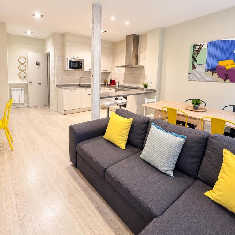EL RINCON DE LA MERCED 2 Junto Laurel Aire acondicionado By Apartamentos Logrono - Apartamento - 2