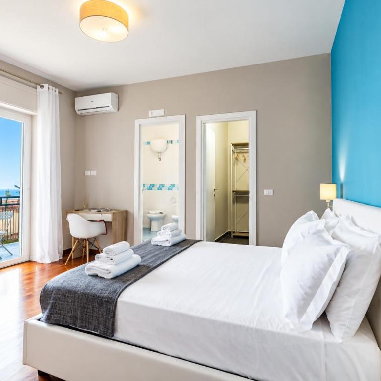 La Casa di Giorgio Seaview rooms - Camera Matrimoniale con Balcone e Vista Mare - 1