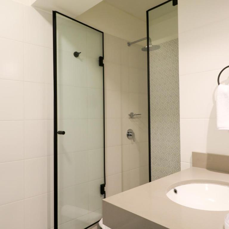 Work and Living Suites in Miraflores by Geko - One-Bedroom Standard Apartment - 6